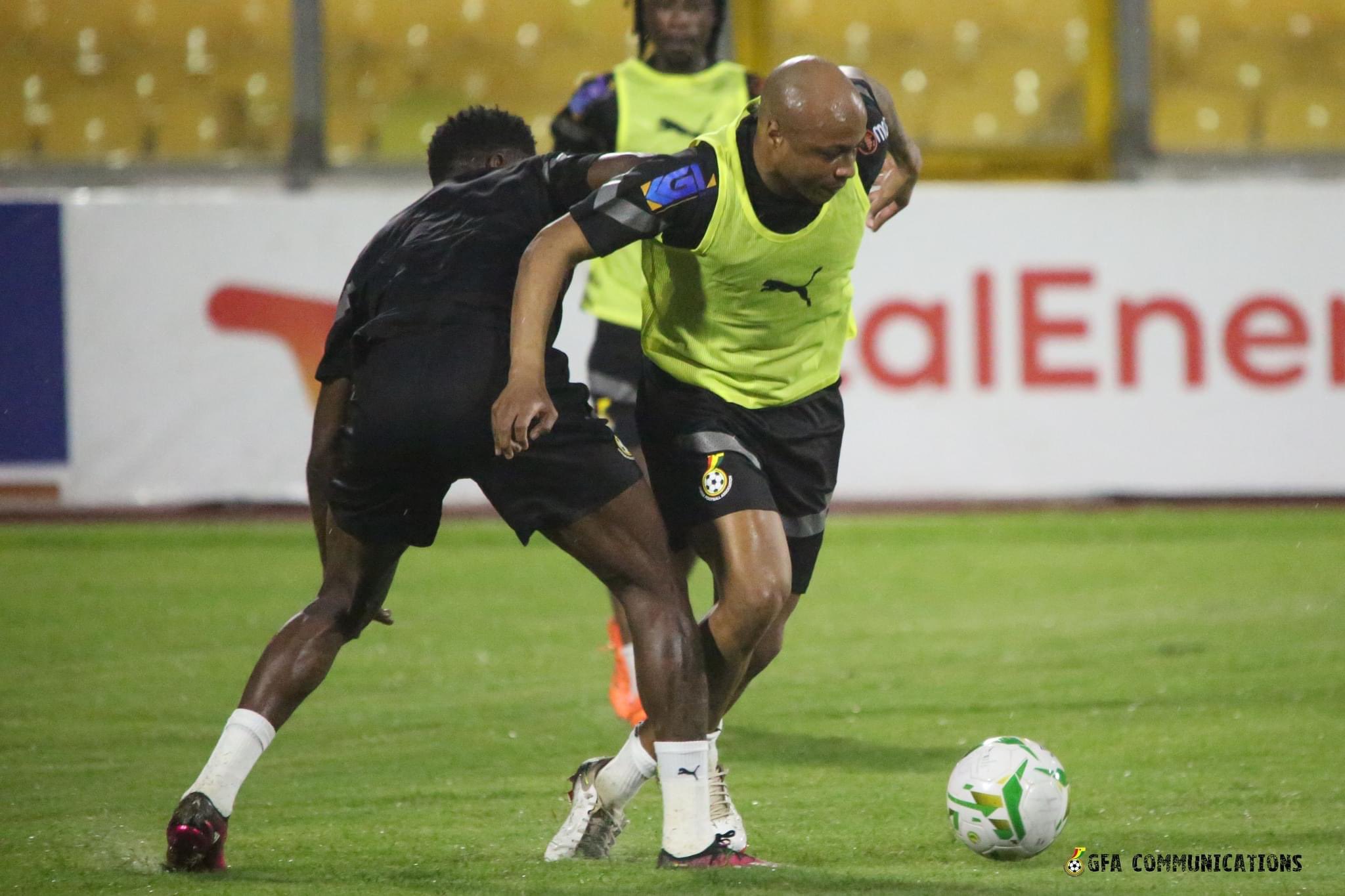 Andre Ayew in a struggle with a teammate for the ball during training