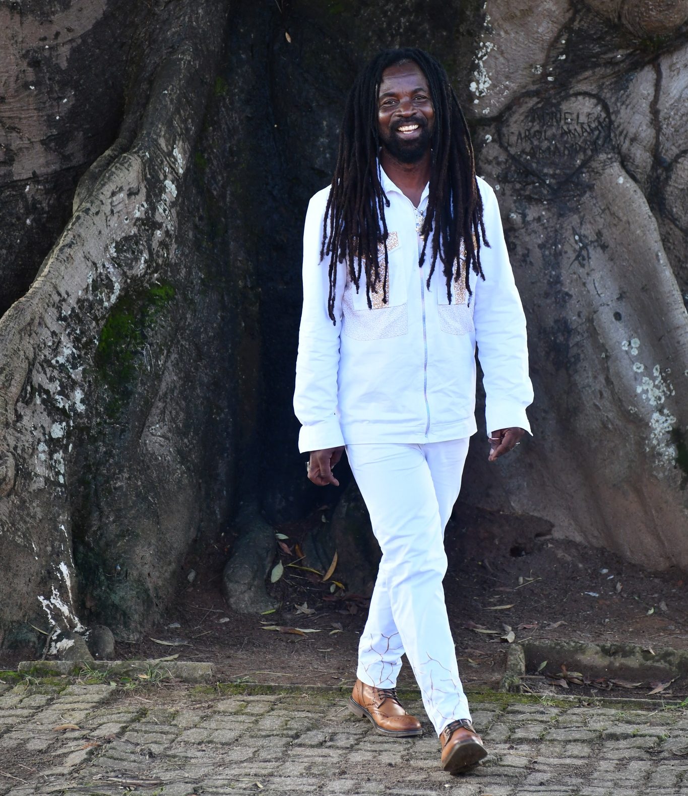 Rocky Dawuni released a new single Shade Tree calling for unity in diversity
