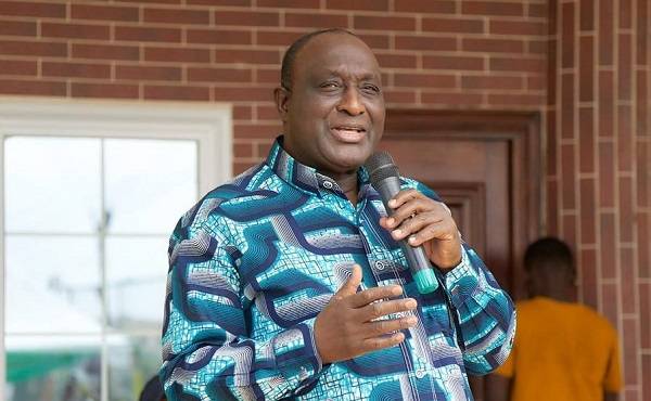 Alan Kyeremanten has urged the military to act professionally in the handling of violence in Bawku