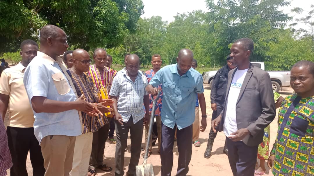 RT HON. BERNARD AHIAFOR CUTTING SOD